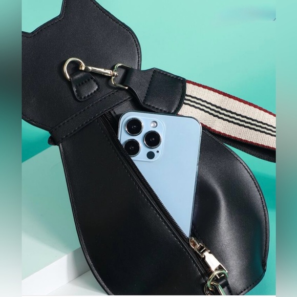 Cat supplies Bag crossbody kitten purse black backpack mini gold collar travel - Picture 6 of 8